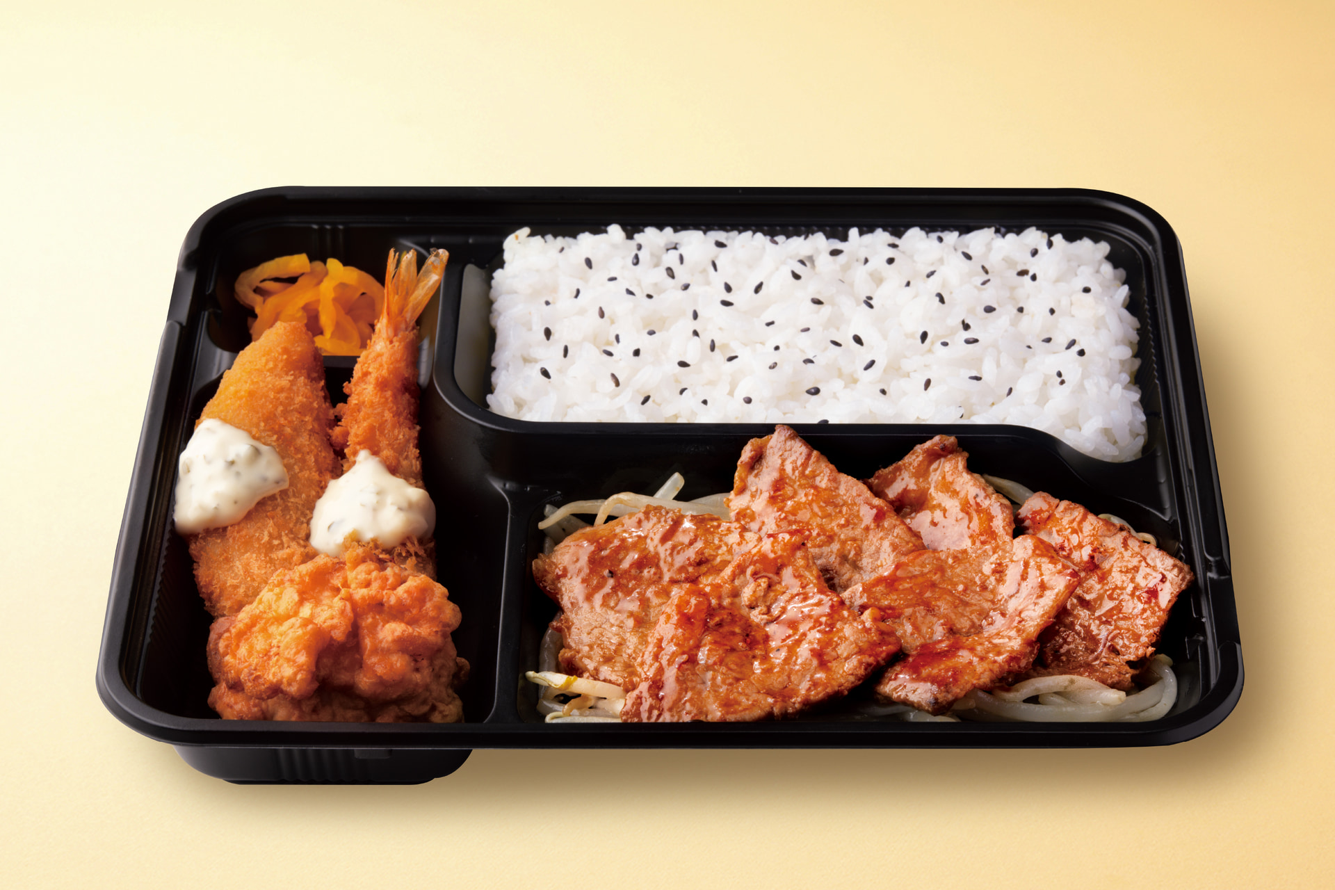 「Dxともさんかく焼肉弁当」（1078円）