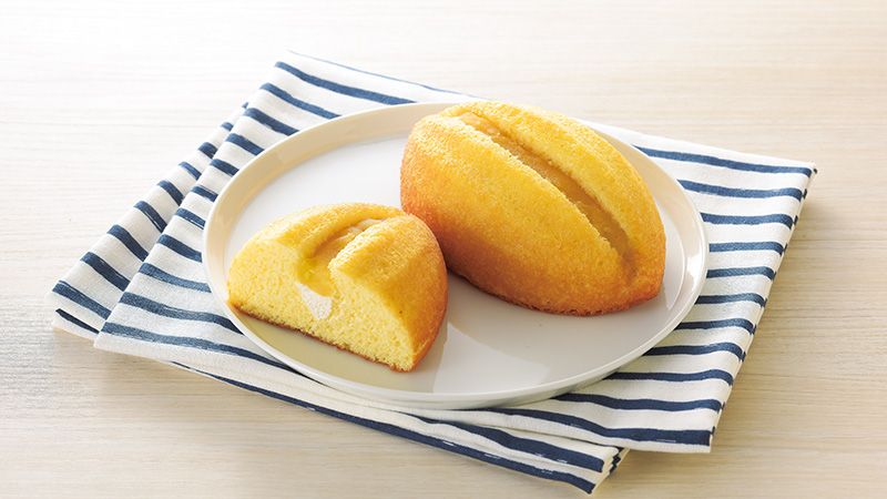 「ありあけハーバー監修 まるでハーバーな味わい ダブルマロンケーキ」（160円）