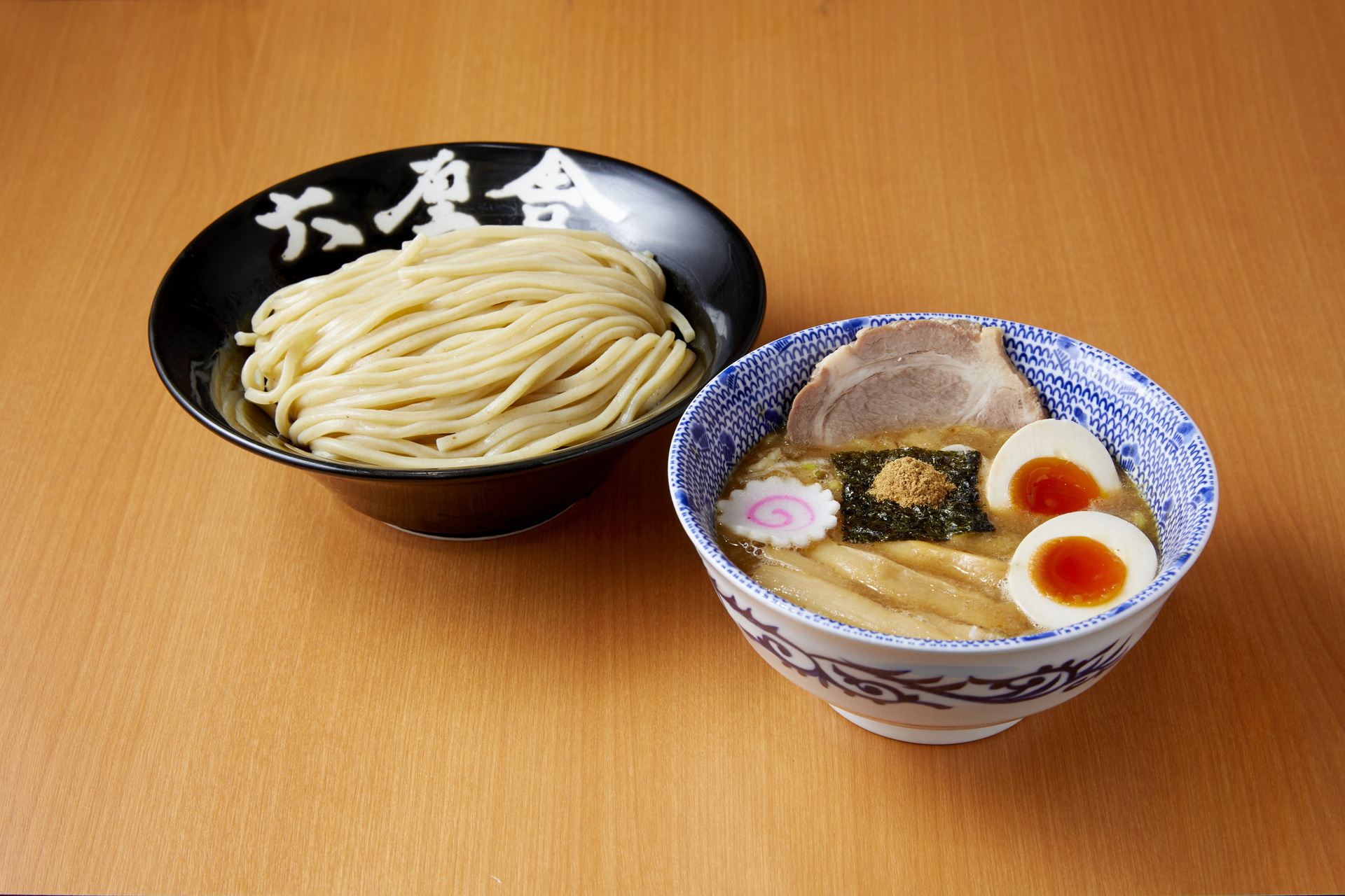 六厘舎「特製つけめん」