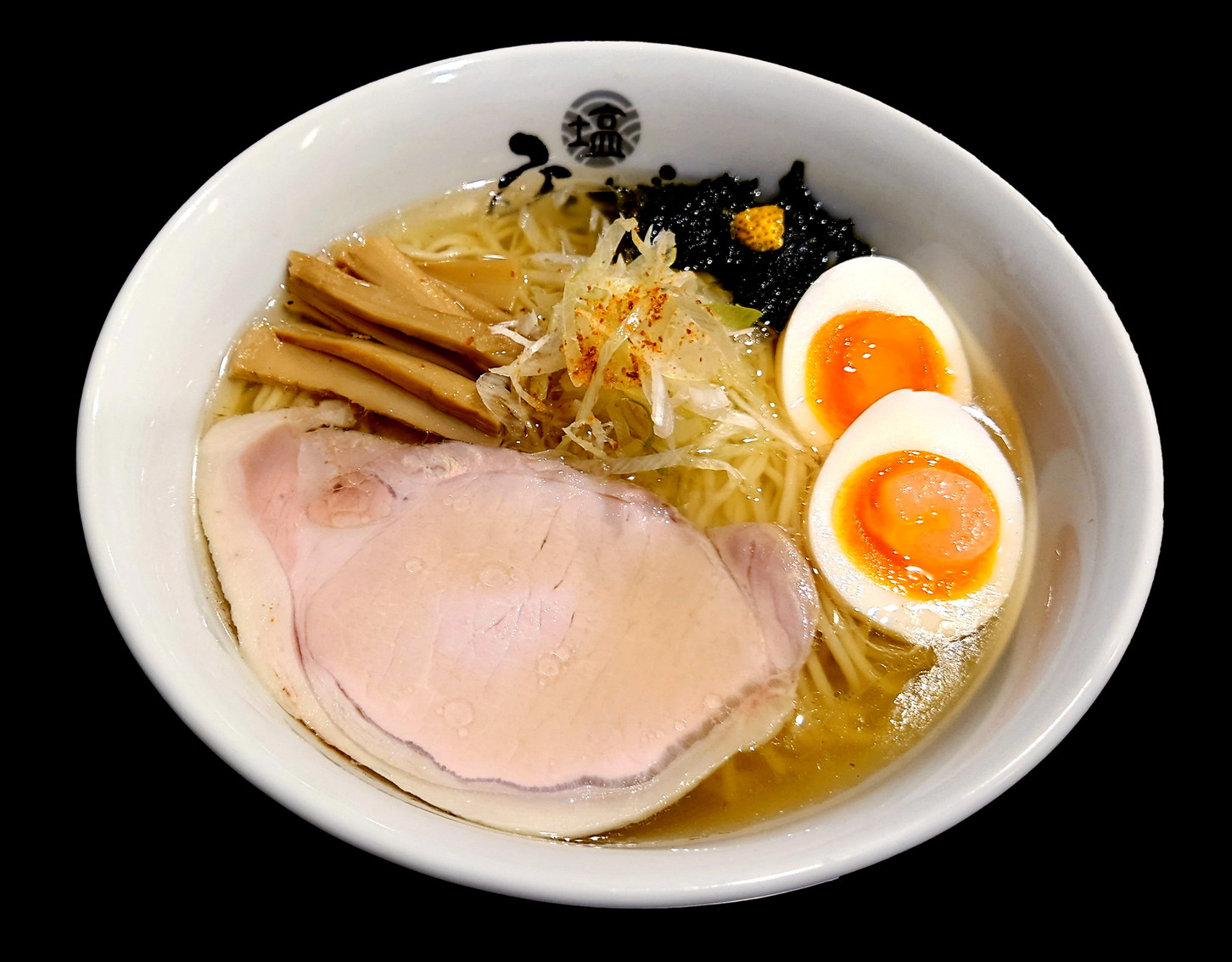 塩らーめん専門 ひるがお「塩玉らーめん」