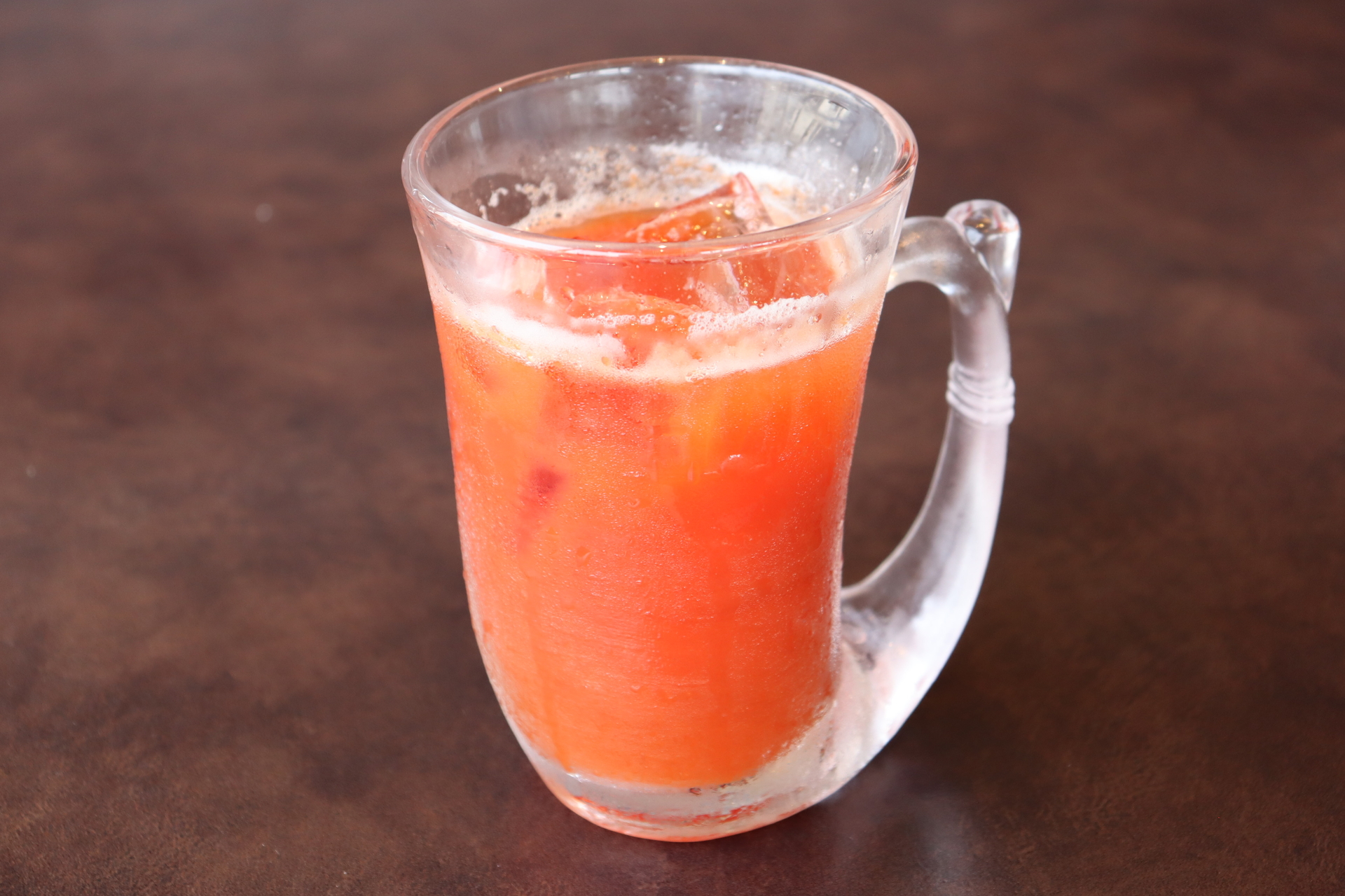 「トマト＆リンゴスカッシュ」（390円）