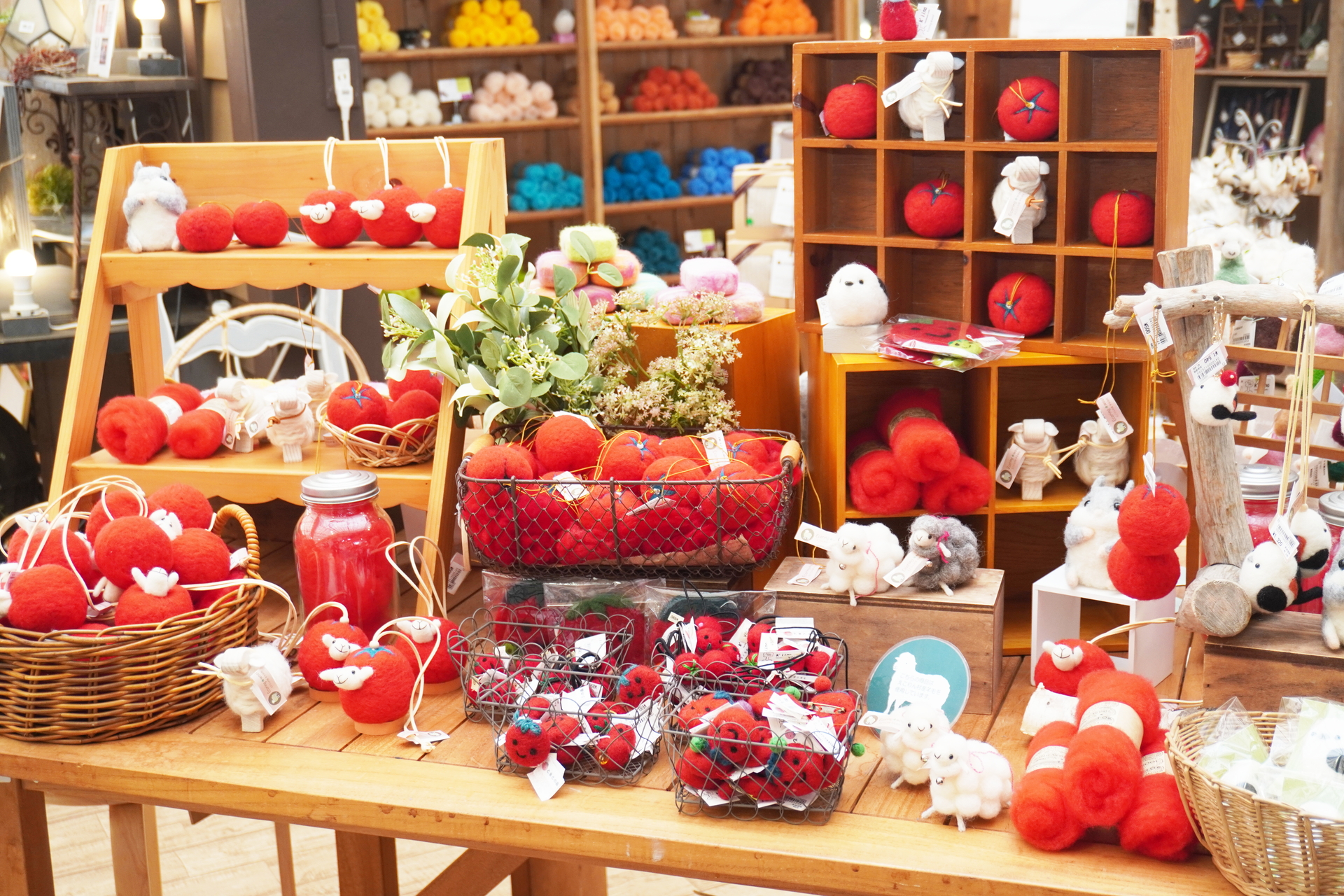 恵庭と札幌をつなぐお土産ショップとしても機能