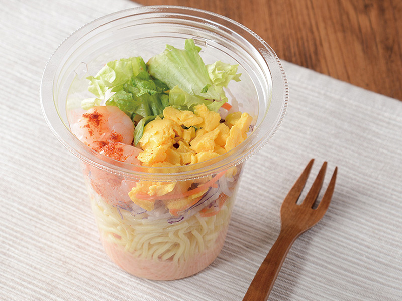「振っておいしいパスタサラダ 海老明太子」（397円）