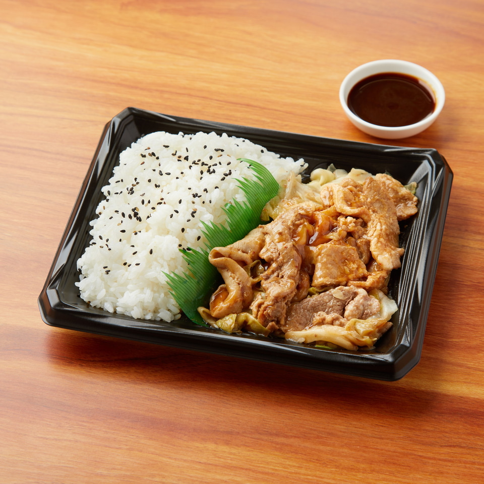 ファミマ×PS純金、番組おなじみの人気店「びっくりや」「カフェメルス