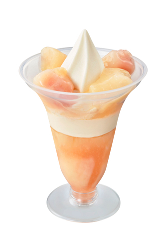「完熟白桃パフェ」（432円）