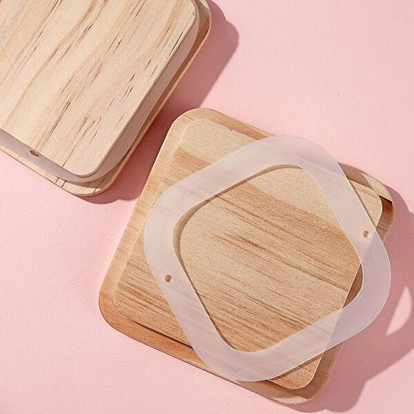 カルディコーヒーファーム「スヌーピー バンブーコンテナ」