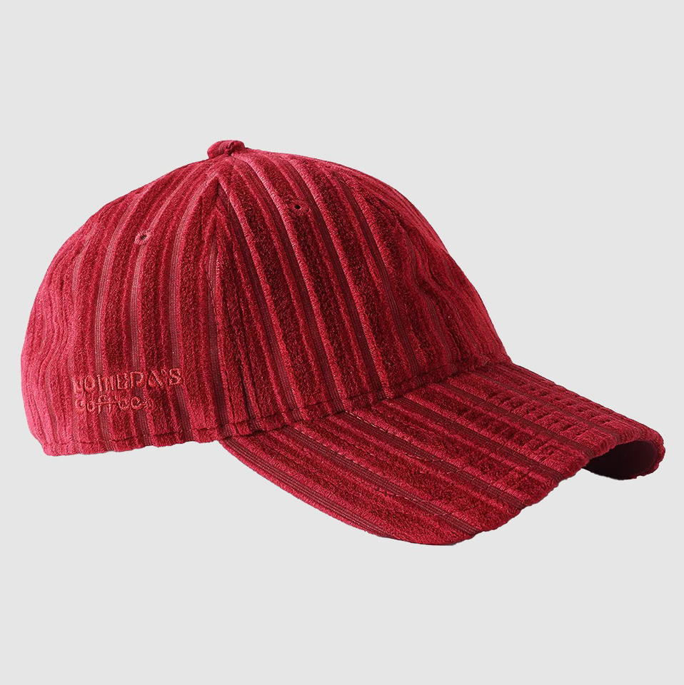 コメダ珈琲店、NEW ERA（ニューエラ）とコラボした“ソファー柄