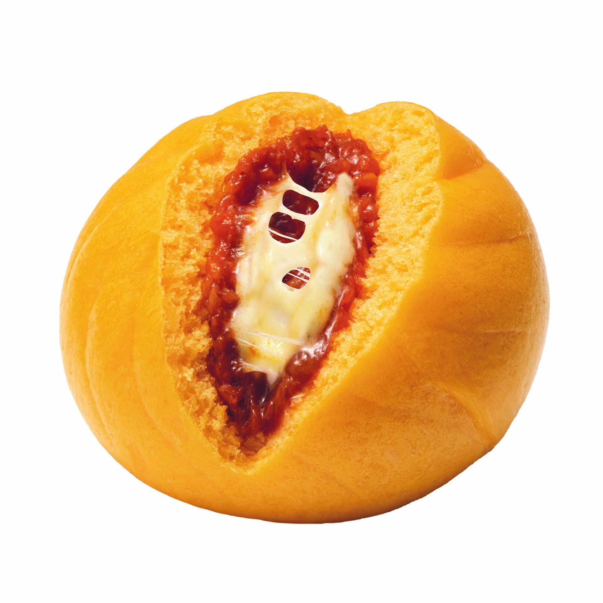 「のび～るチーズの濃厚ピザまん」（168円）