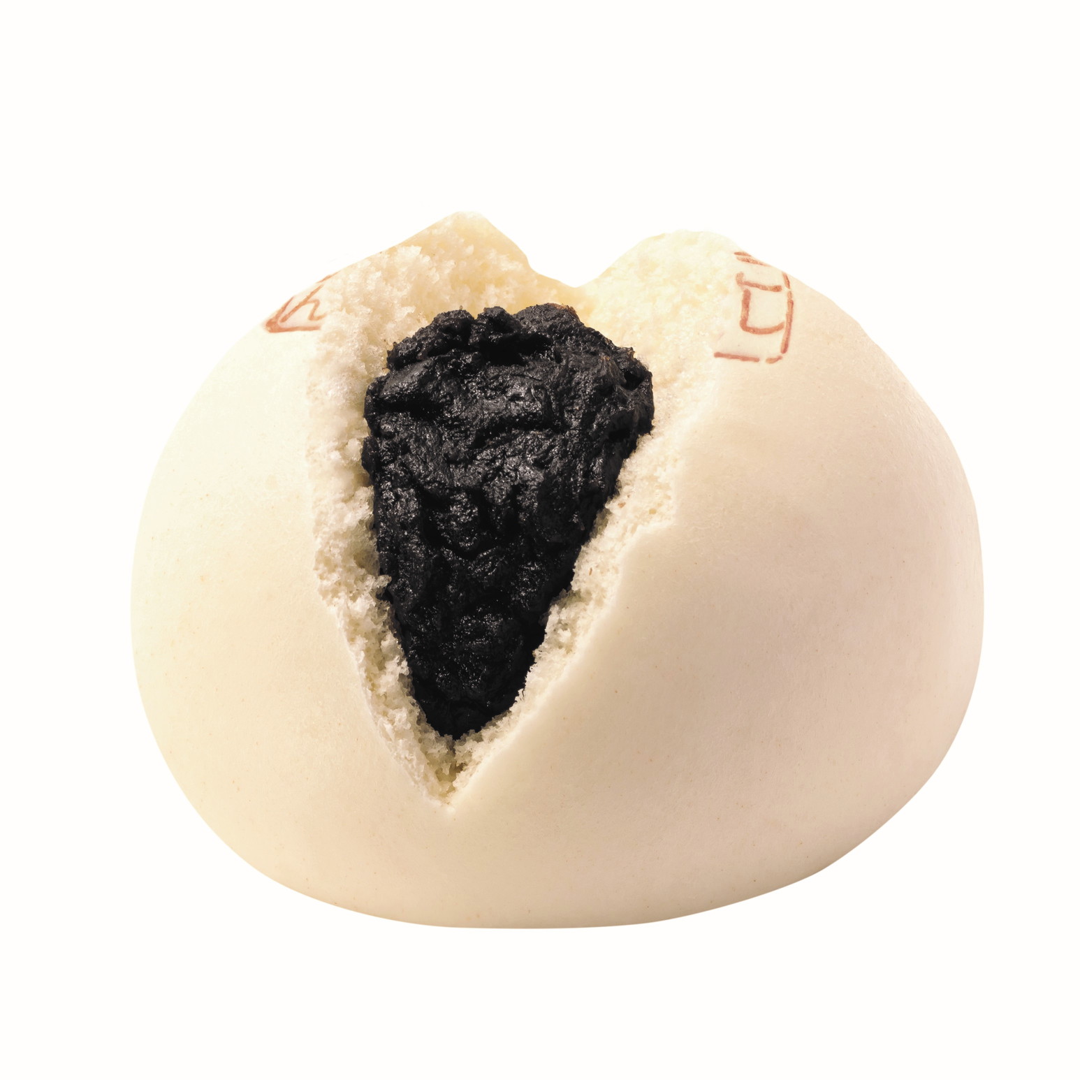 「北海道産小豆のこしあんまん（ごま風味）」（140円）