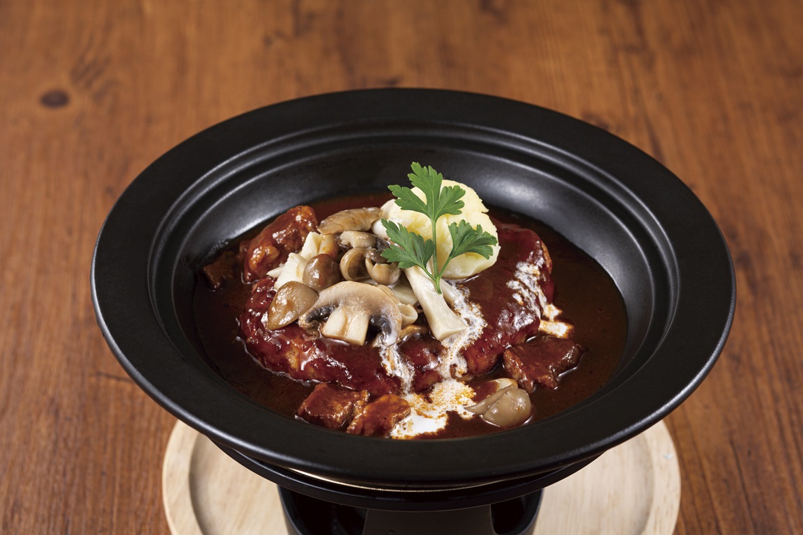 スプーンで食べるとろふわハンバーグ