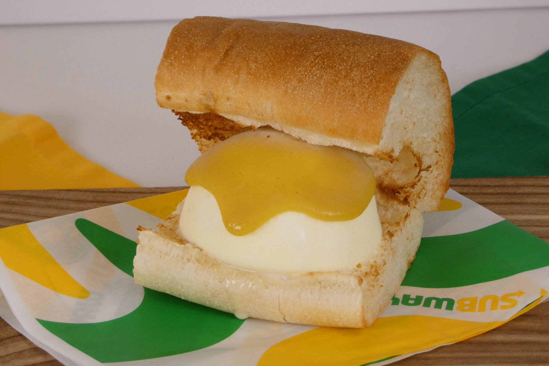 お月見アイス ～とろ～りさつまいもソース～