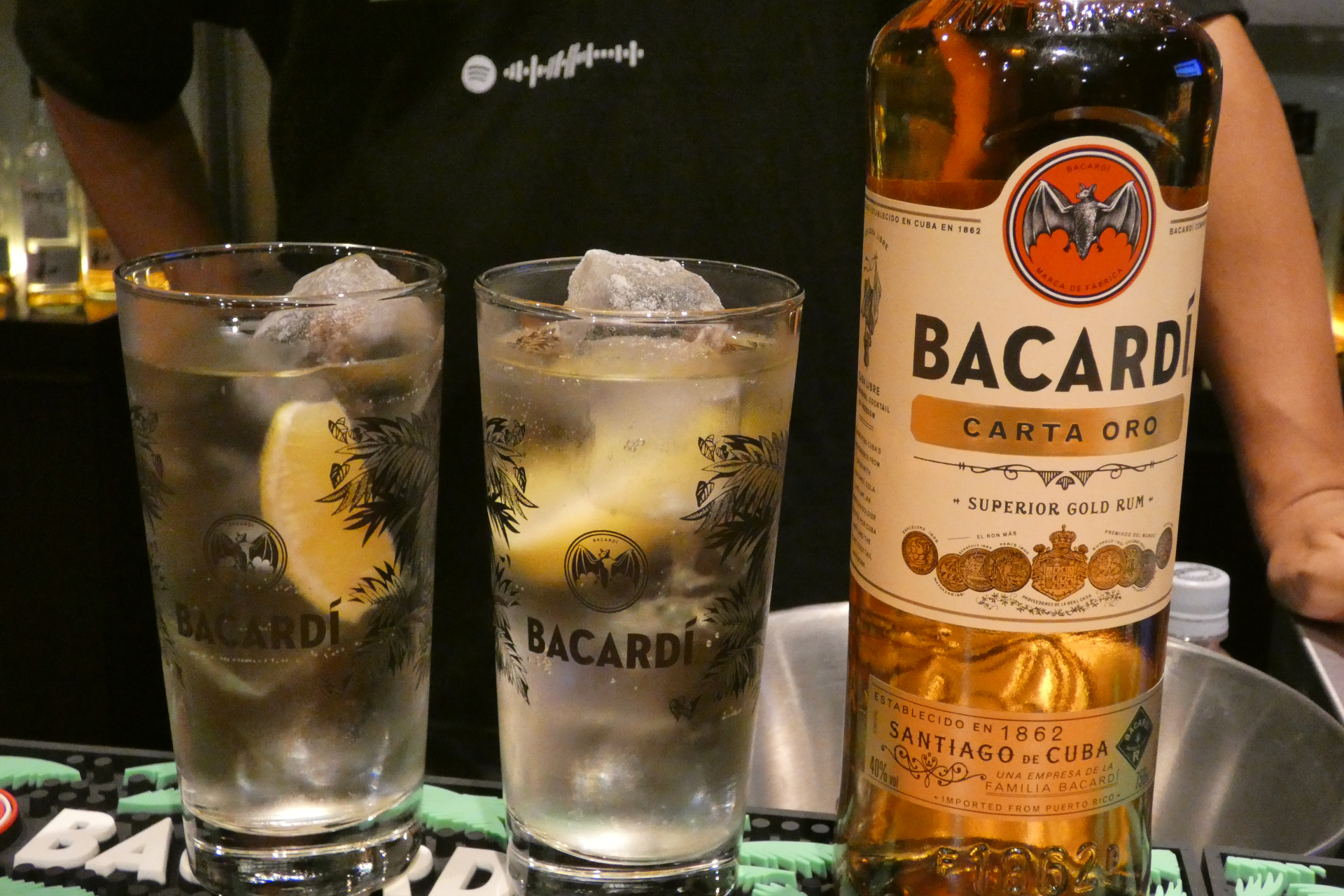 バカルディ ハイボール