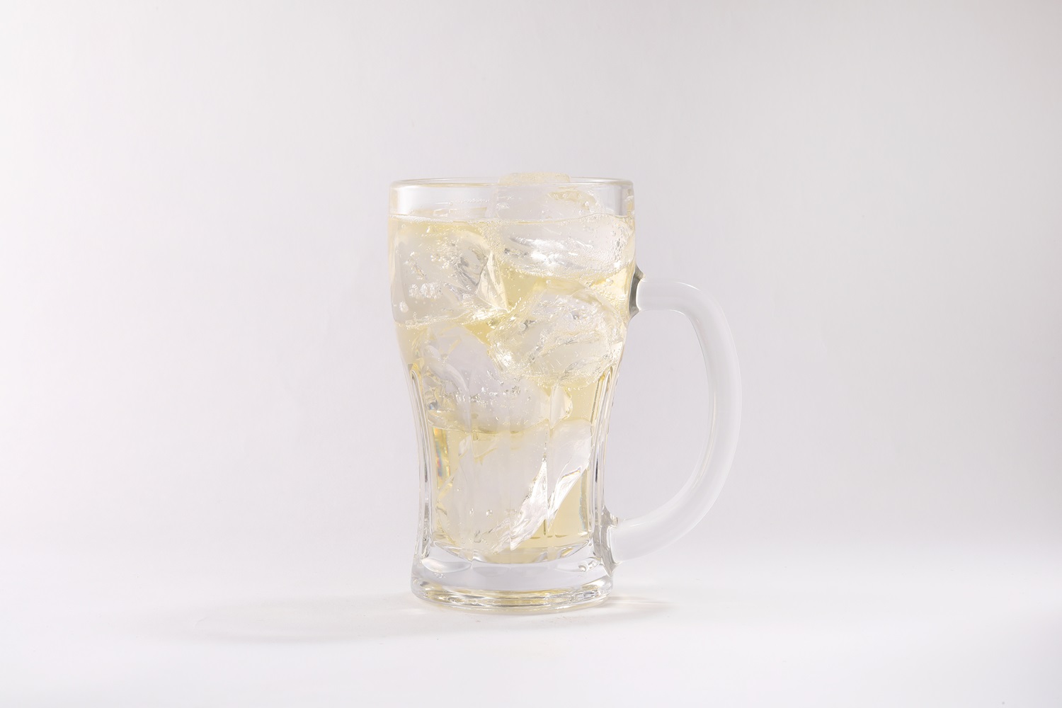 「鶏くりから串の蒲焼～バターソース～」におすすめの「角ハイボール」