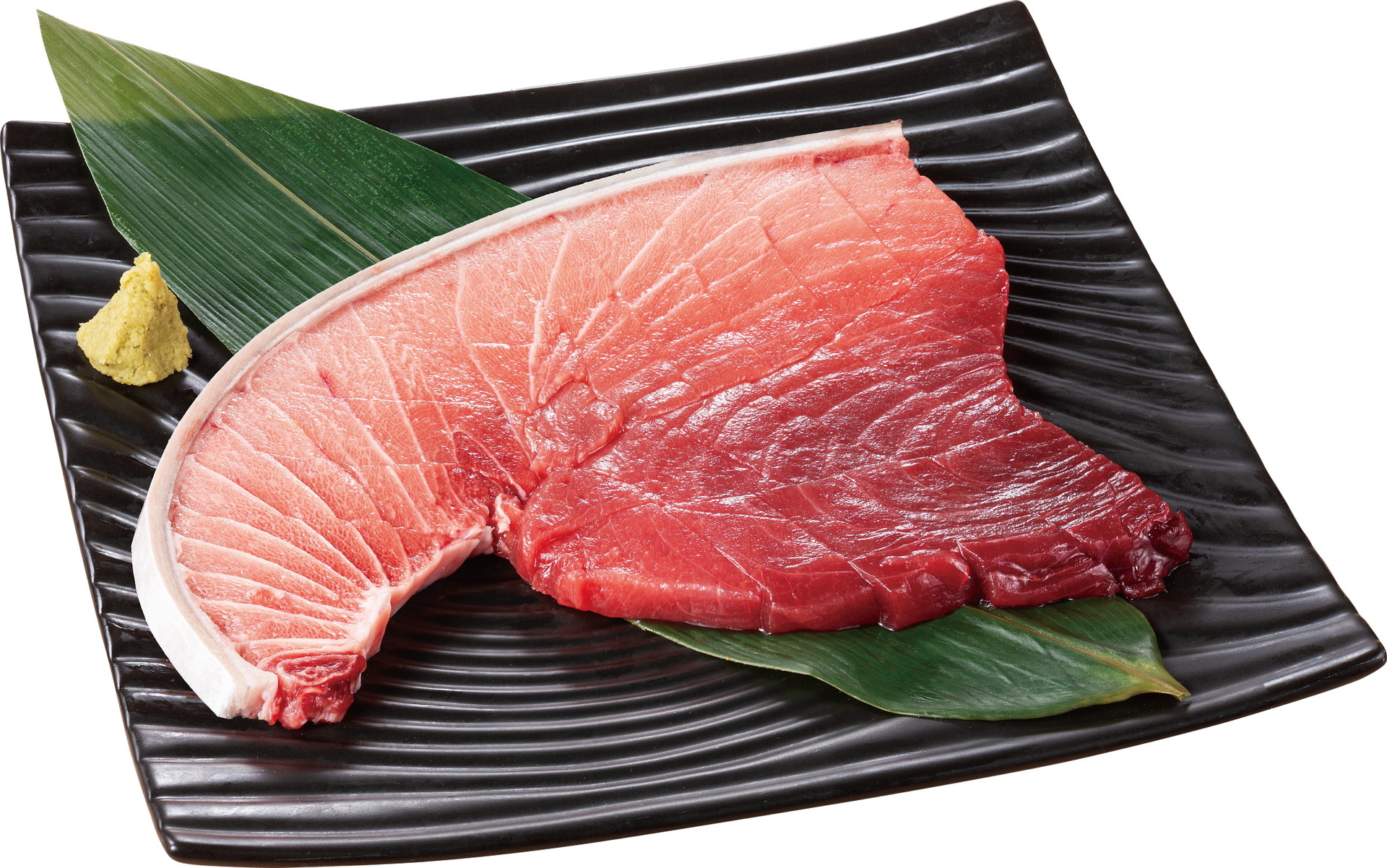 「天然インド鮪の刺身 ブーメランカット」（3055円）