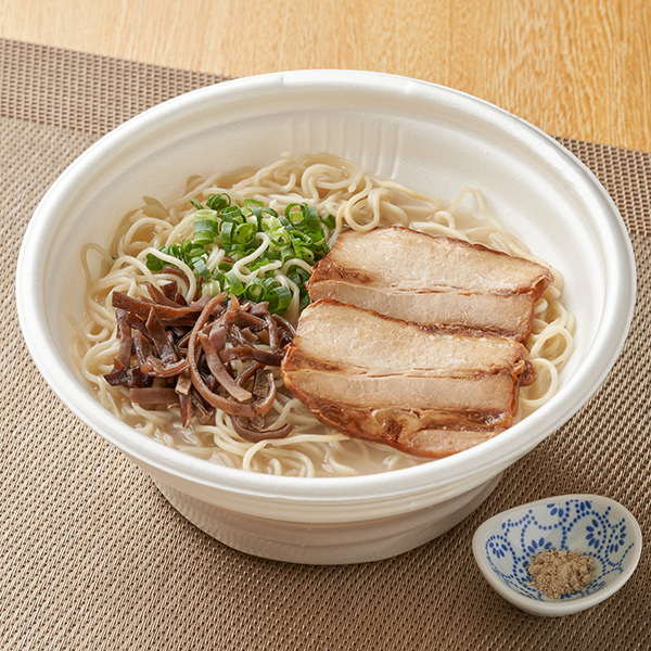 「Shin-Shin監修 とんこつラーメン」（578円）