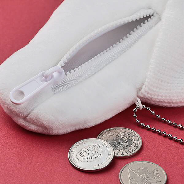 「スヌーピー クリスマス ニットハットポーチ」（1177円）