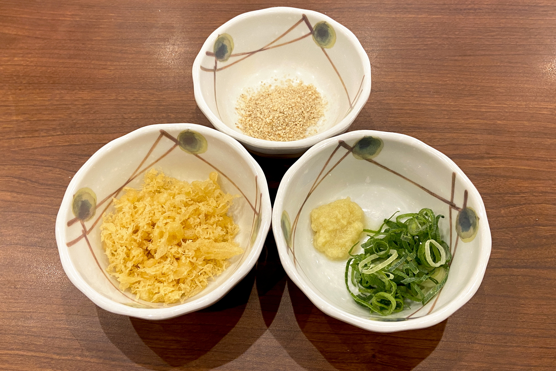 無料薬味で好みの味に