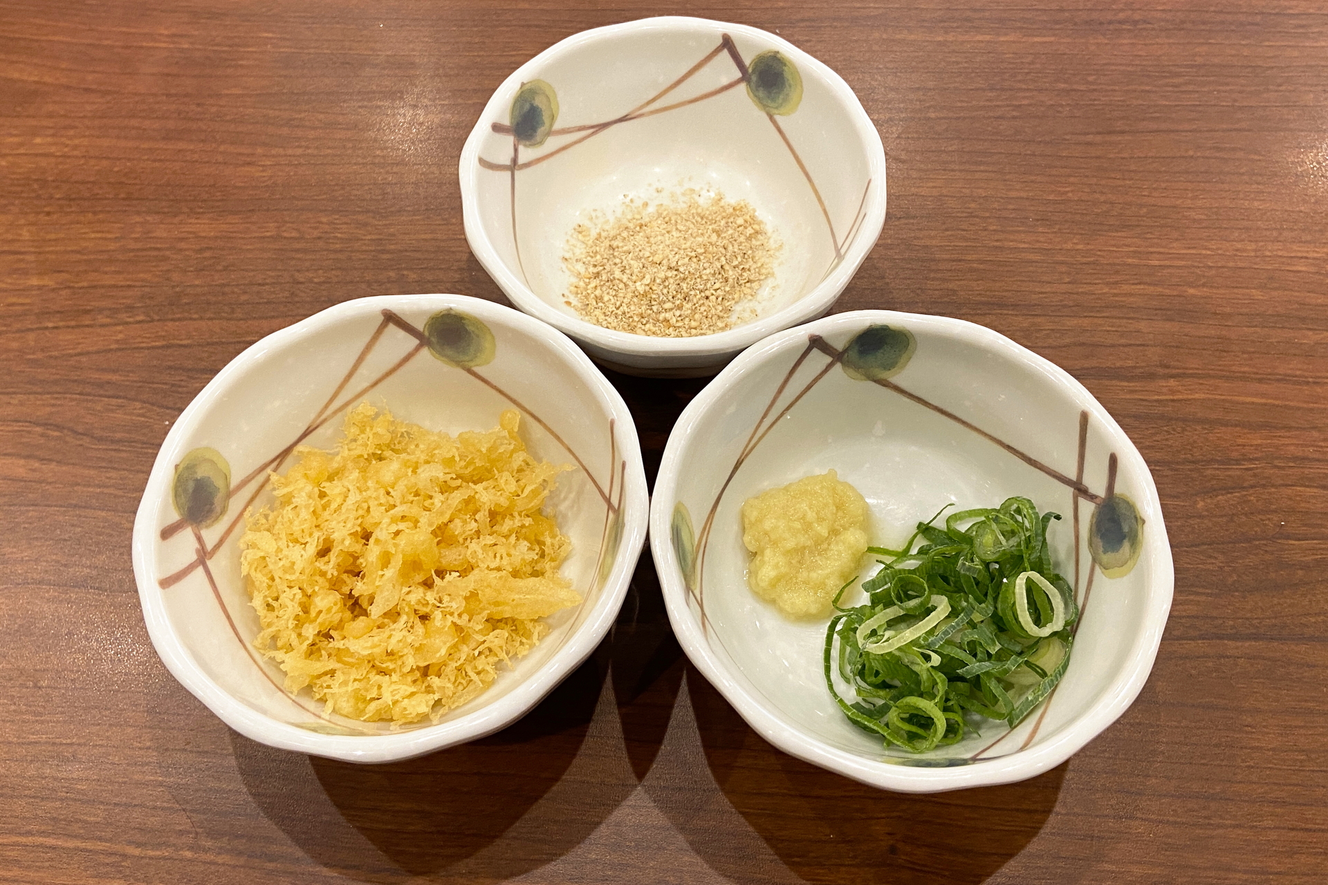 無料薬味で好みの味に