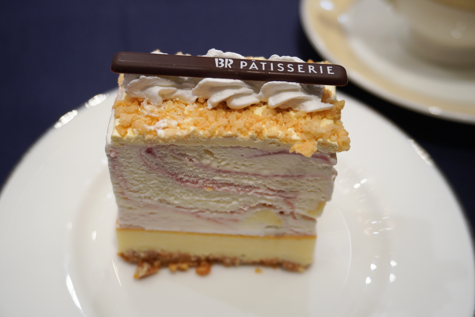 31 ザ・チーズケーキ made from ストロベリーチーズケーキ