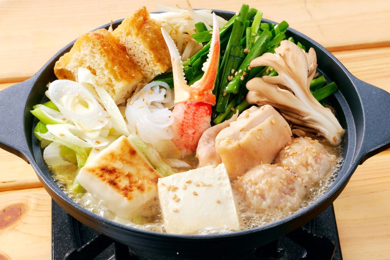 「霧島ちゃんこ鍋」（1429円）