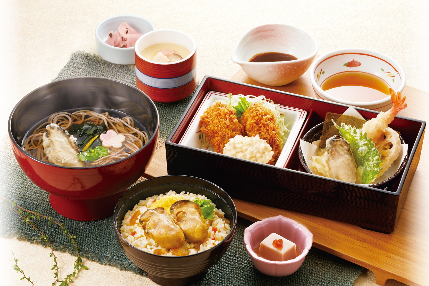 「牡蠣三昧膳」（1868円）