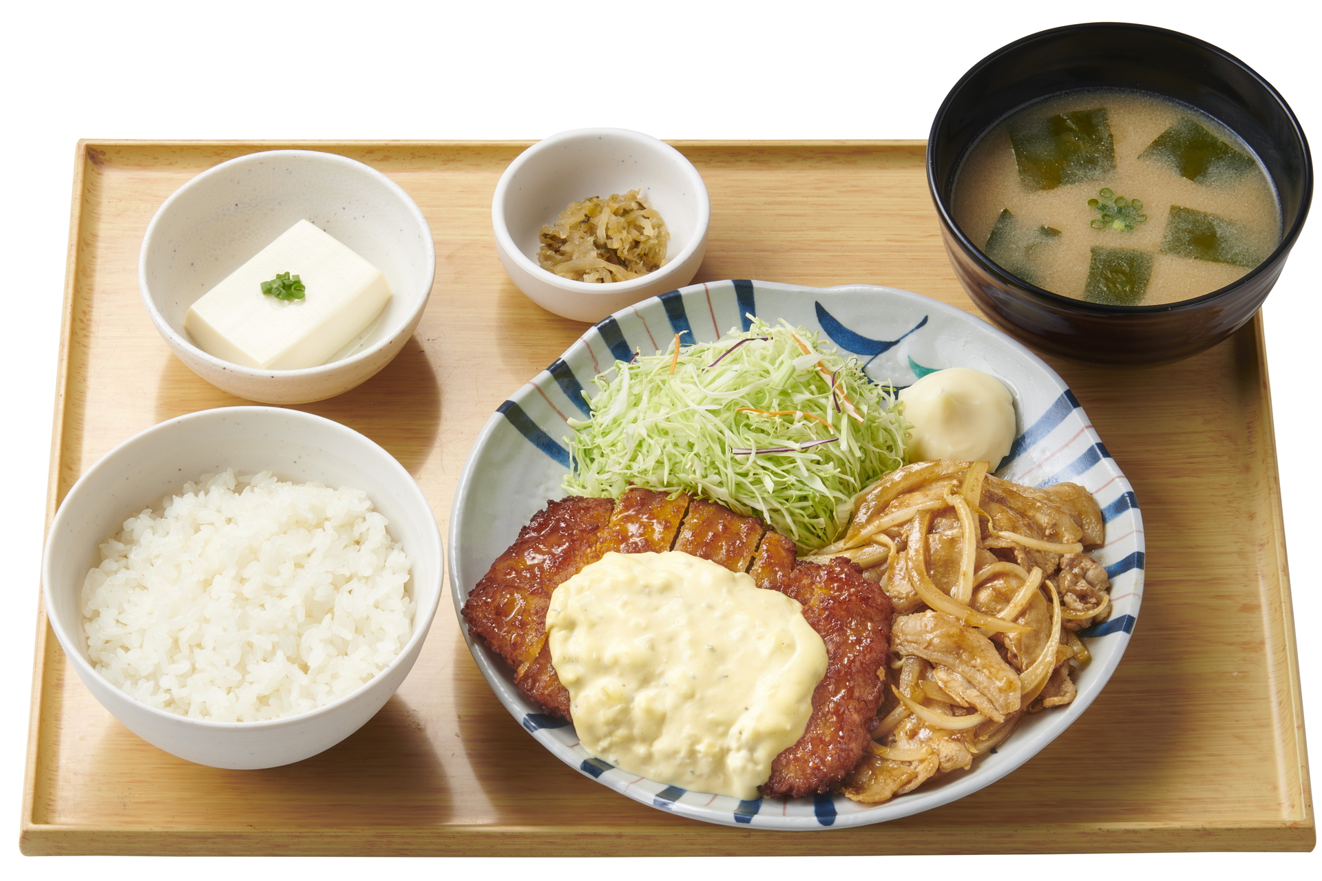 3位「チキン南蛮としょうが焼の人気コンビ定食」