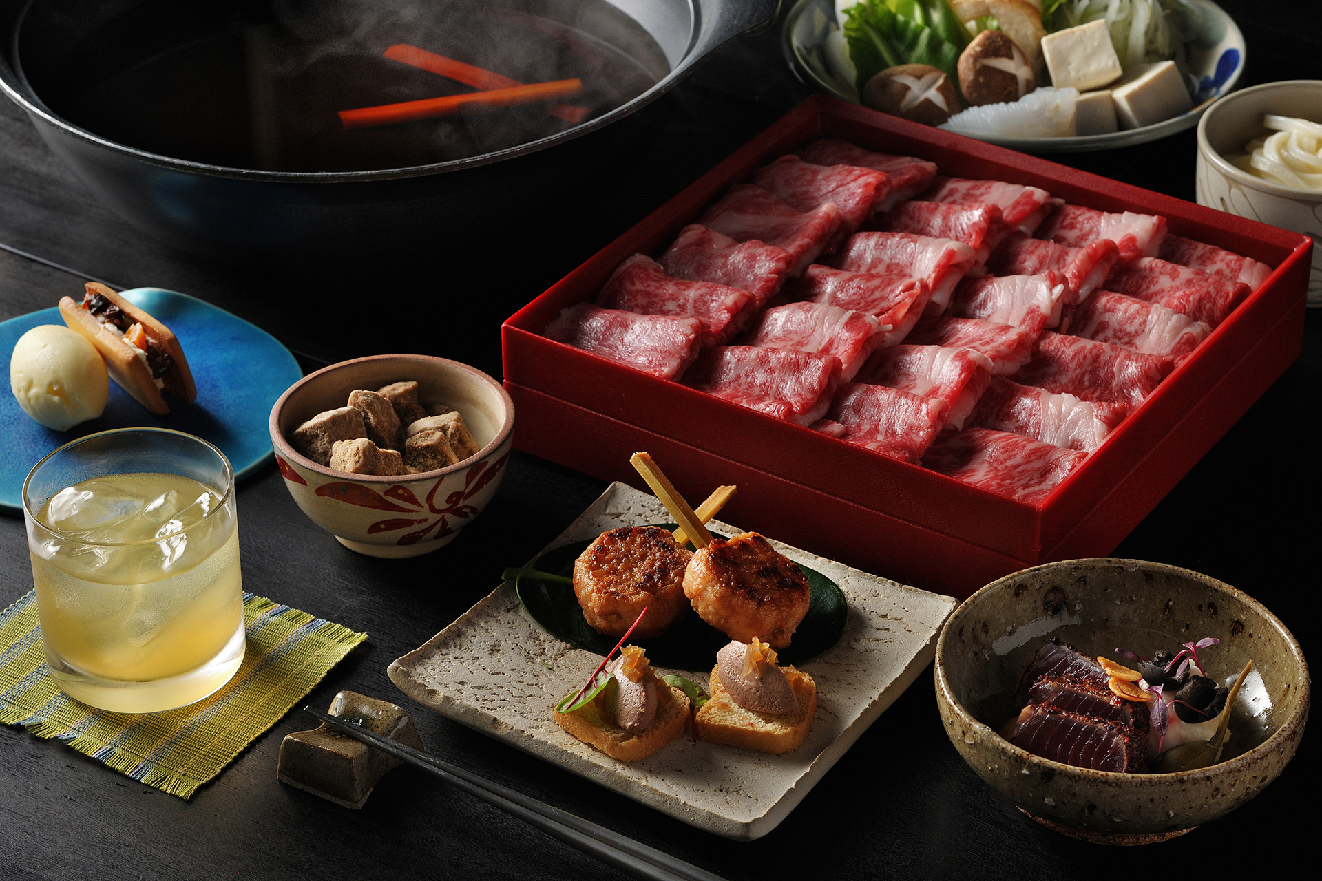 「黒糖鍋」や黒糖酵母を使用した泡盛のカクテル