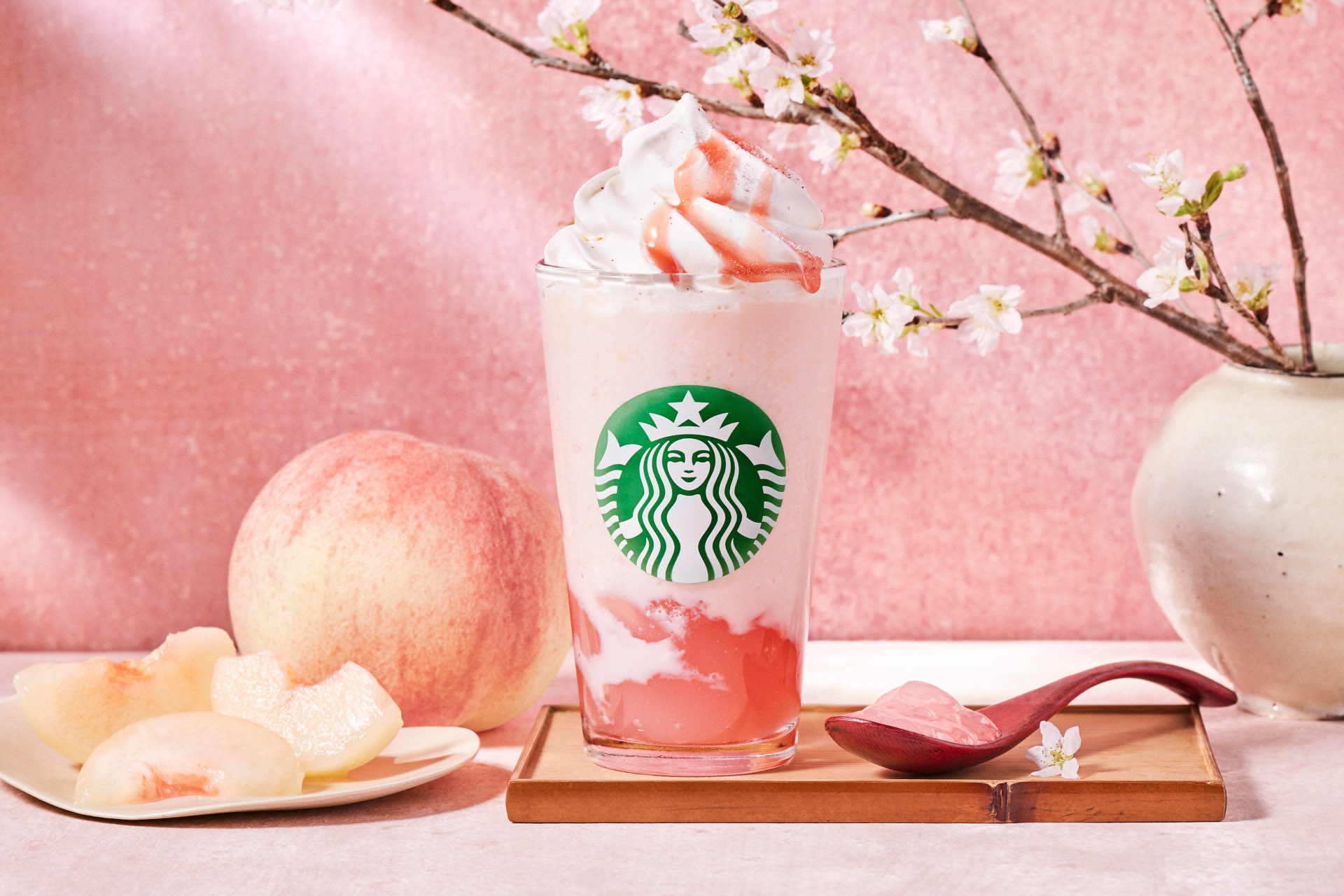 スタバ新作「白桃と桜わらびもち フラペチーノ」