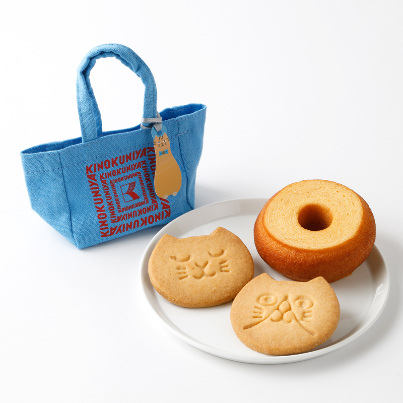 「紀ノ国屋 ねこミニスイーツバッグ（クロネコ/トラネコ/ハチワレ）」（各842円）