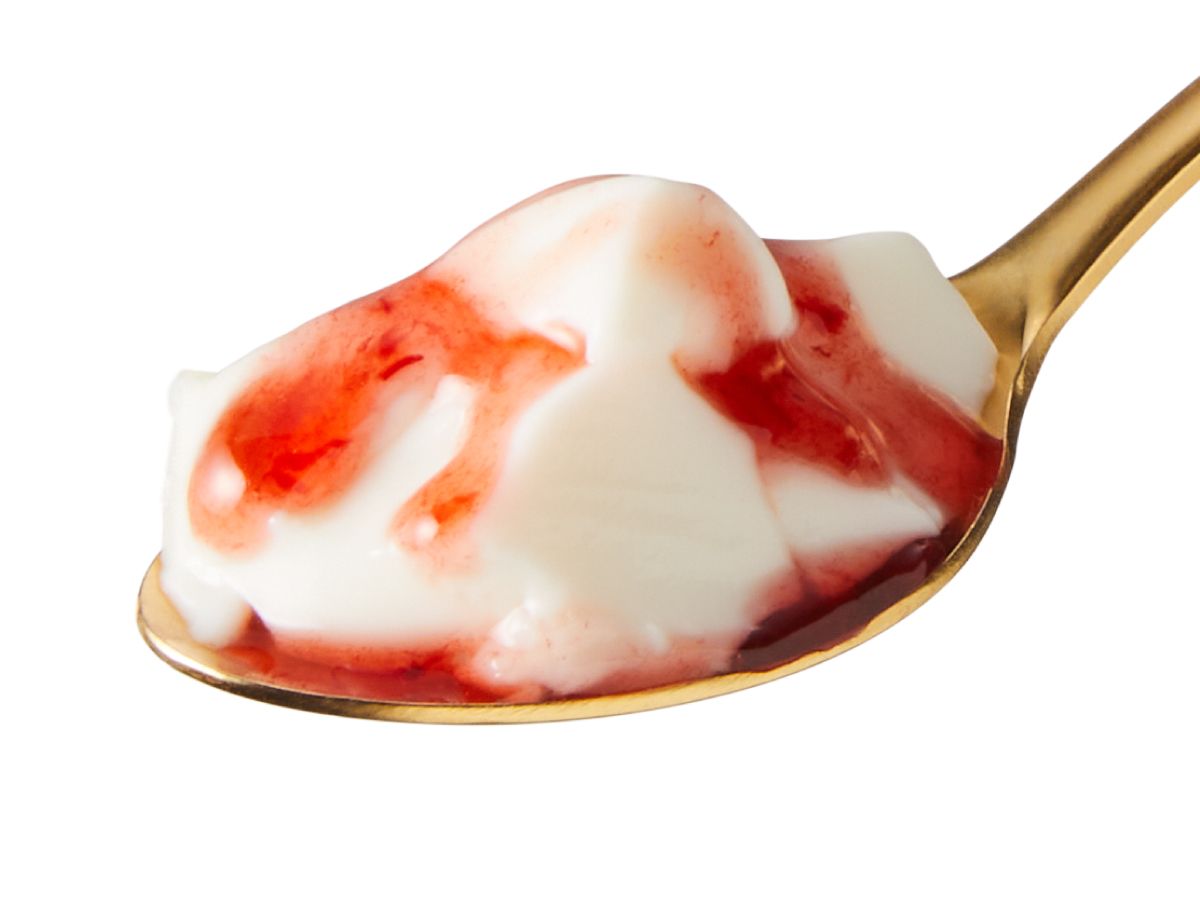 「いちご杏仁 トッピング」（90円）