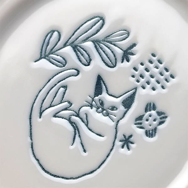 「ネコちゃん柄陶器キャニスター」（990円）