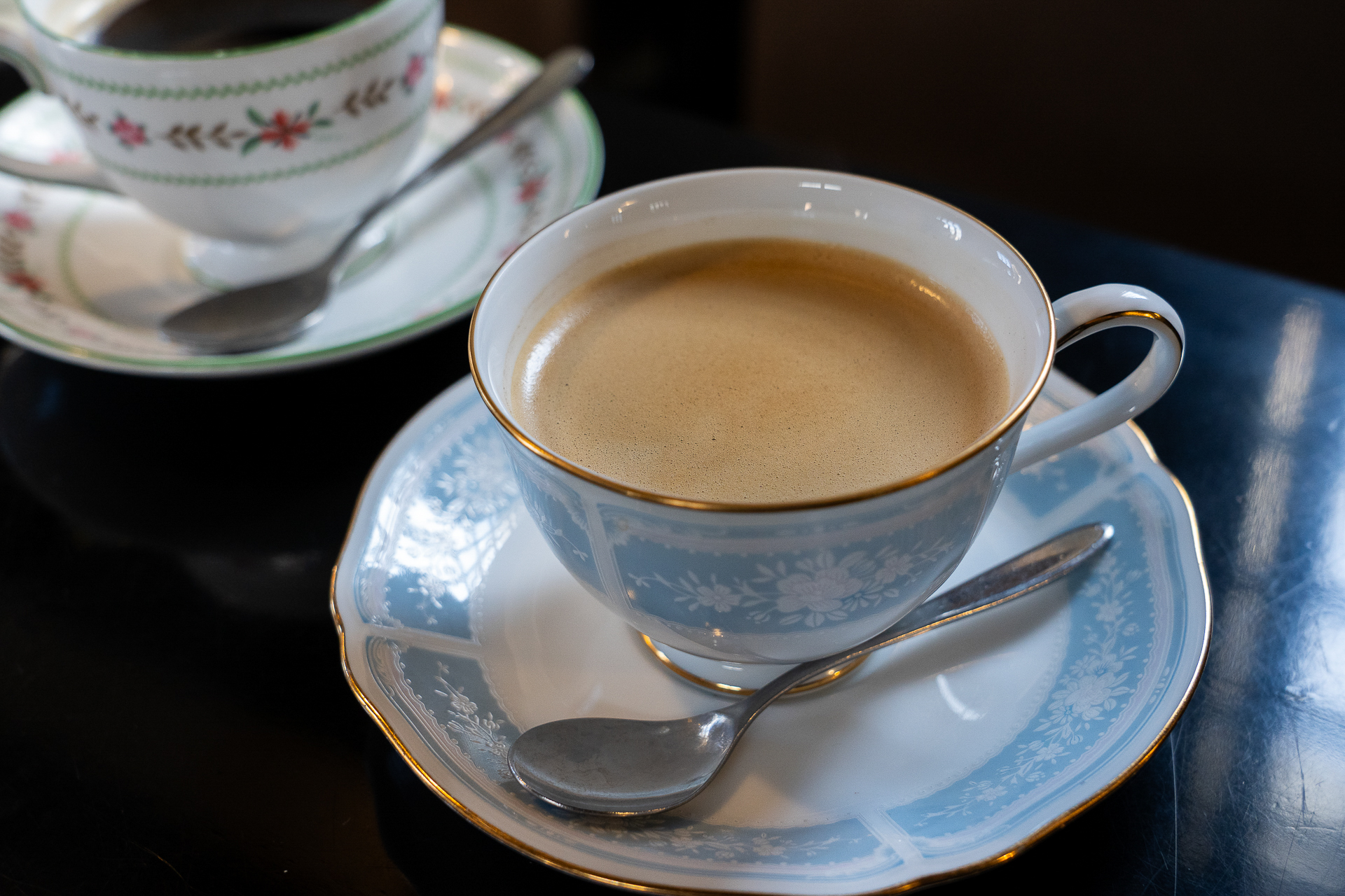 らんぷレギュラーは480円。自慢のブレンドの特徴は苦みがあってコクがある、コーヒー好きにうれしい味