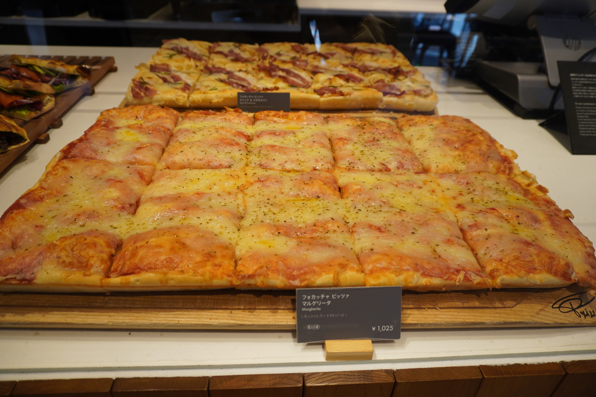 時間帯によって並ぶラインアップが異なるという