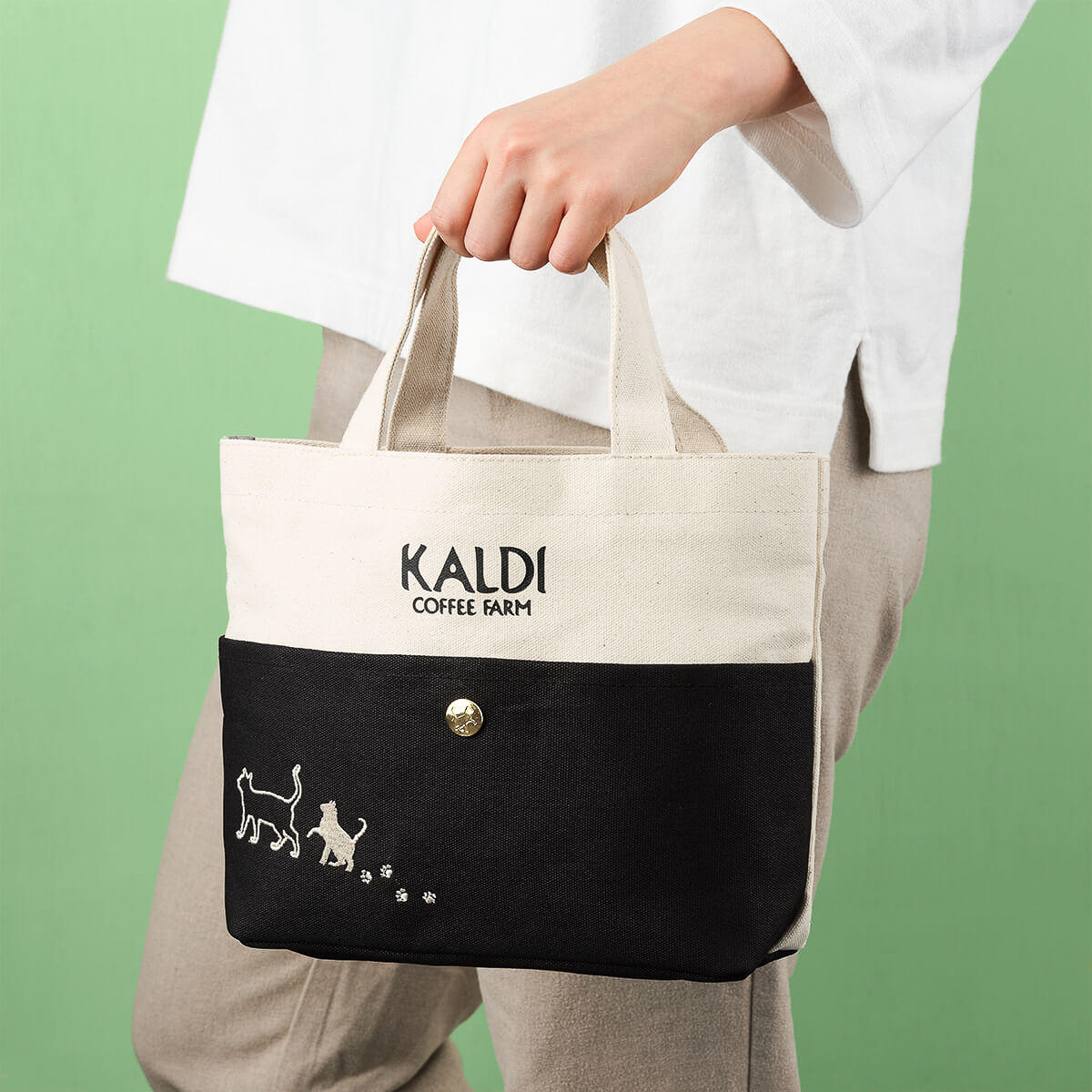 カルディコーヒーファーム「ネコの日バッグ」