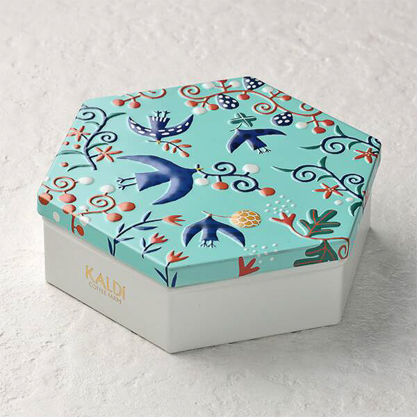 「スプリングリース フルーツ香るザクザククッキー缶」（グリーン）