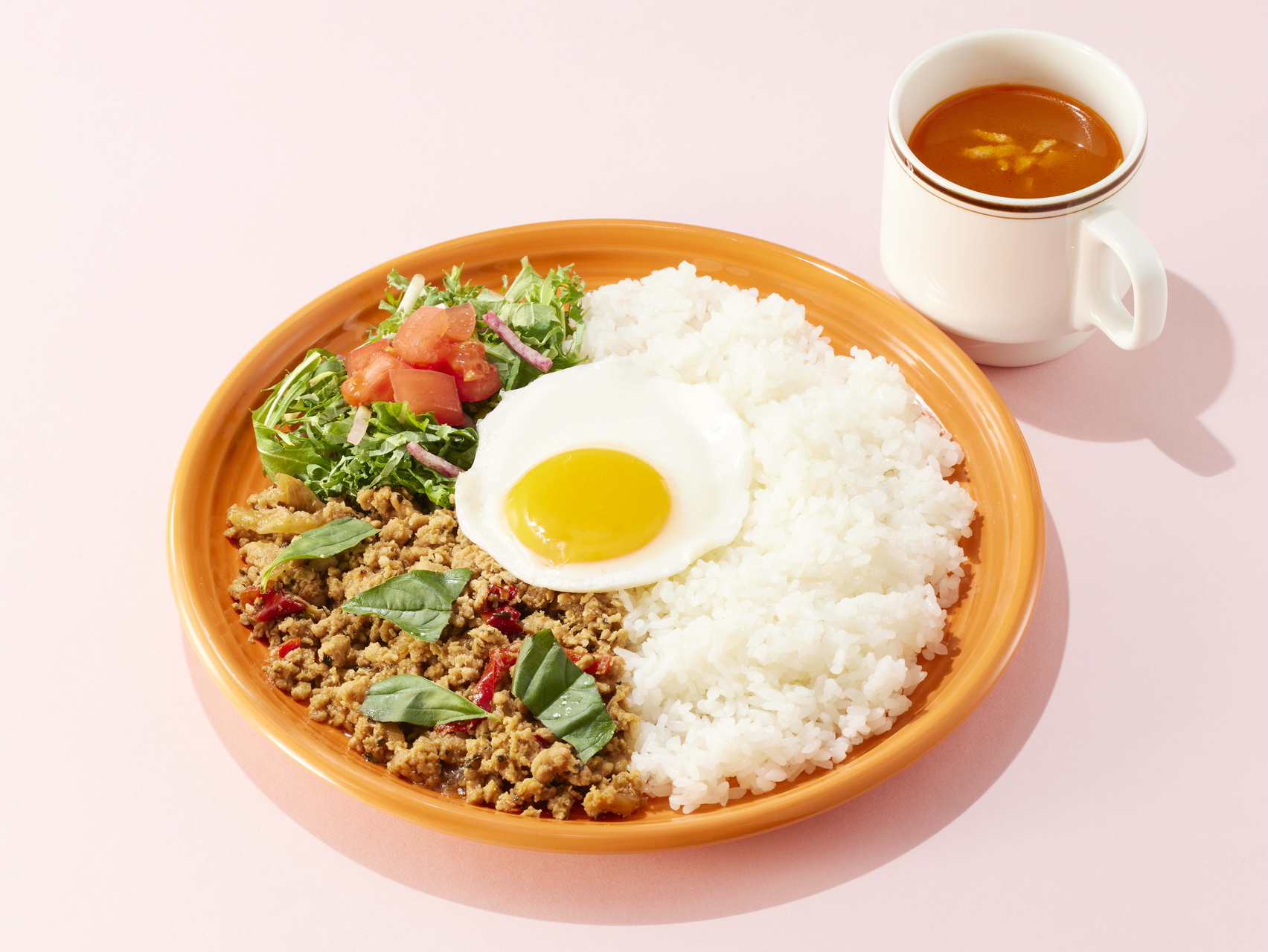 「ガパオライスランチ」（979円）