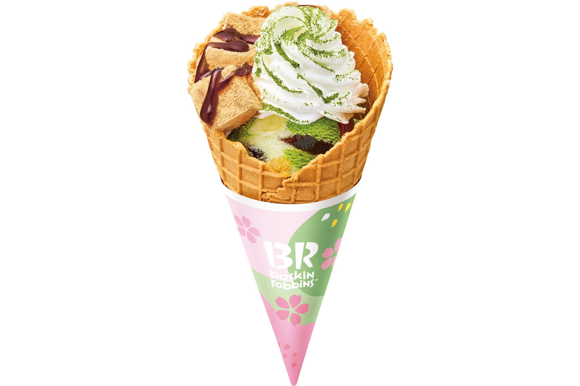 「本格わらびもちサンデー」。ワッフルコーンはイートイン限定