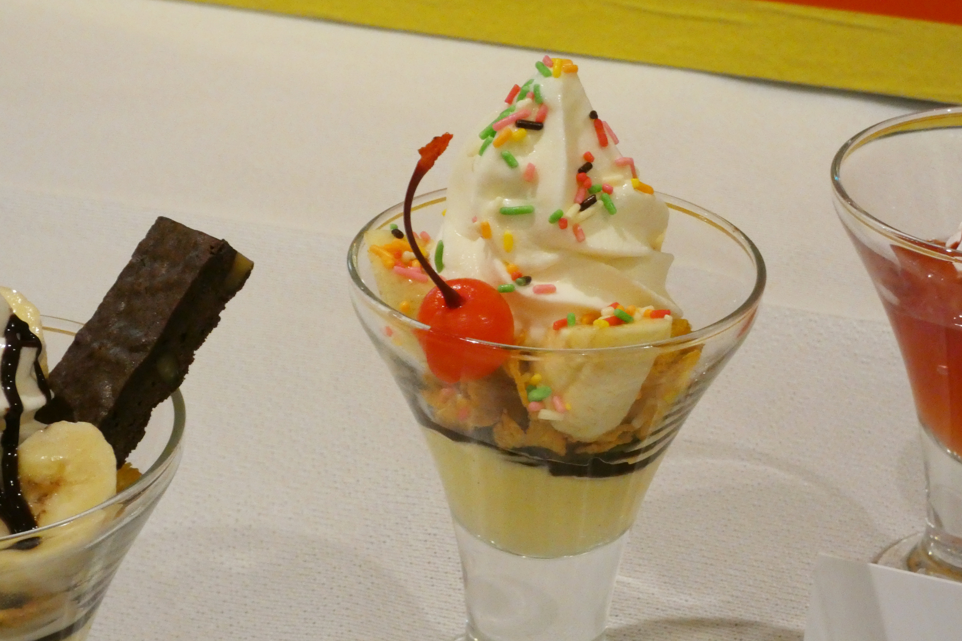 バナナスプリットサンデー