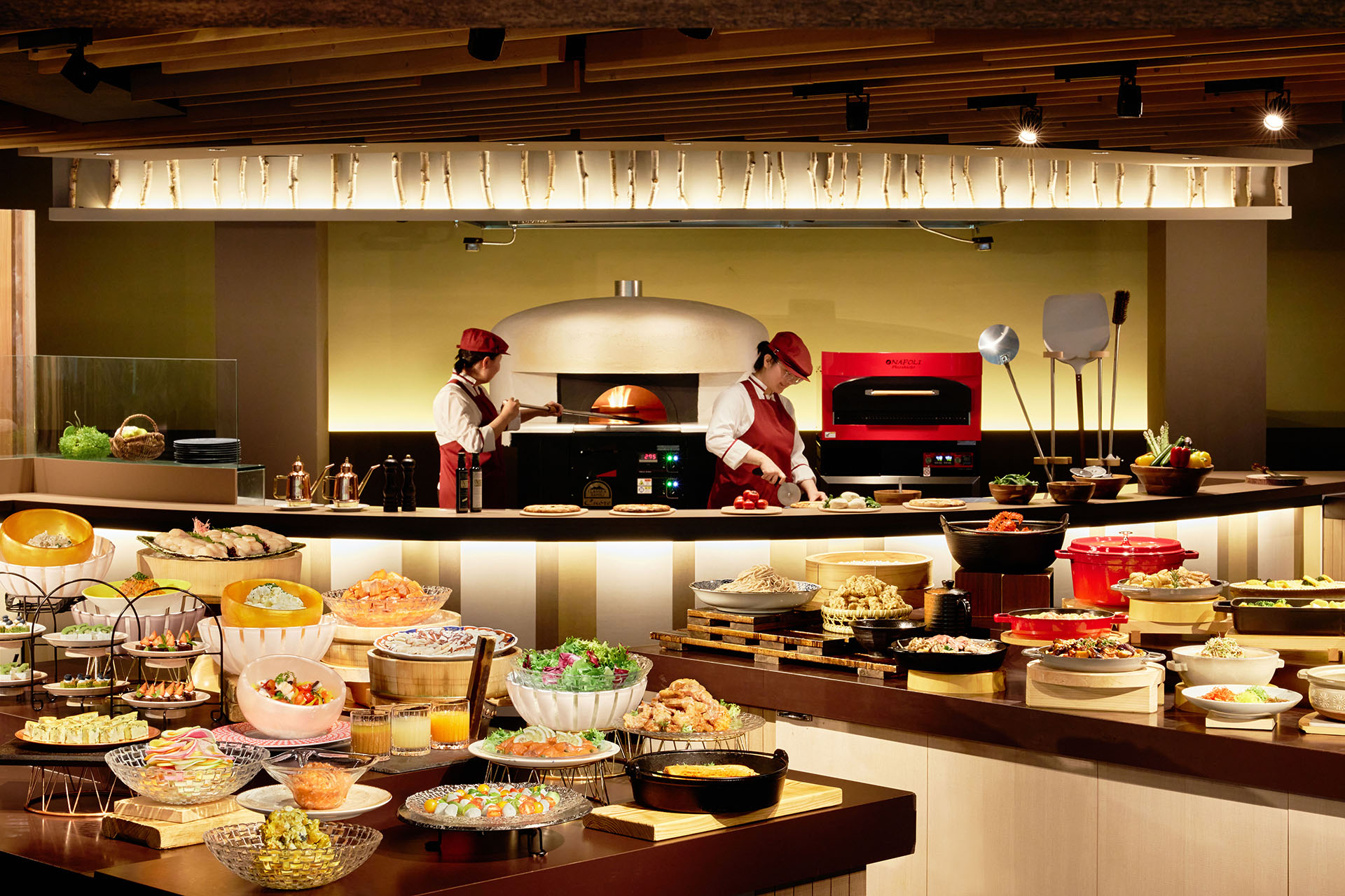 店内にはピザ窯が用意されている