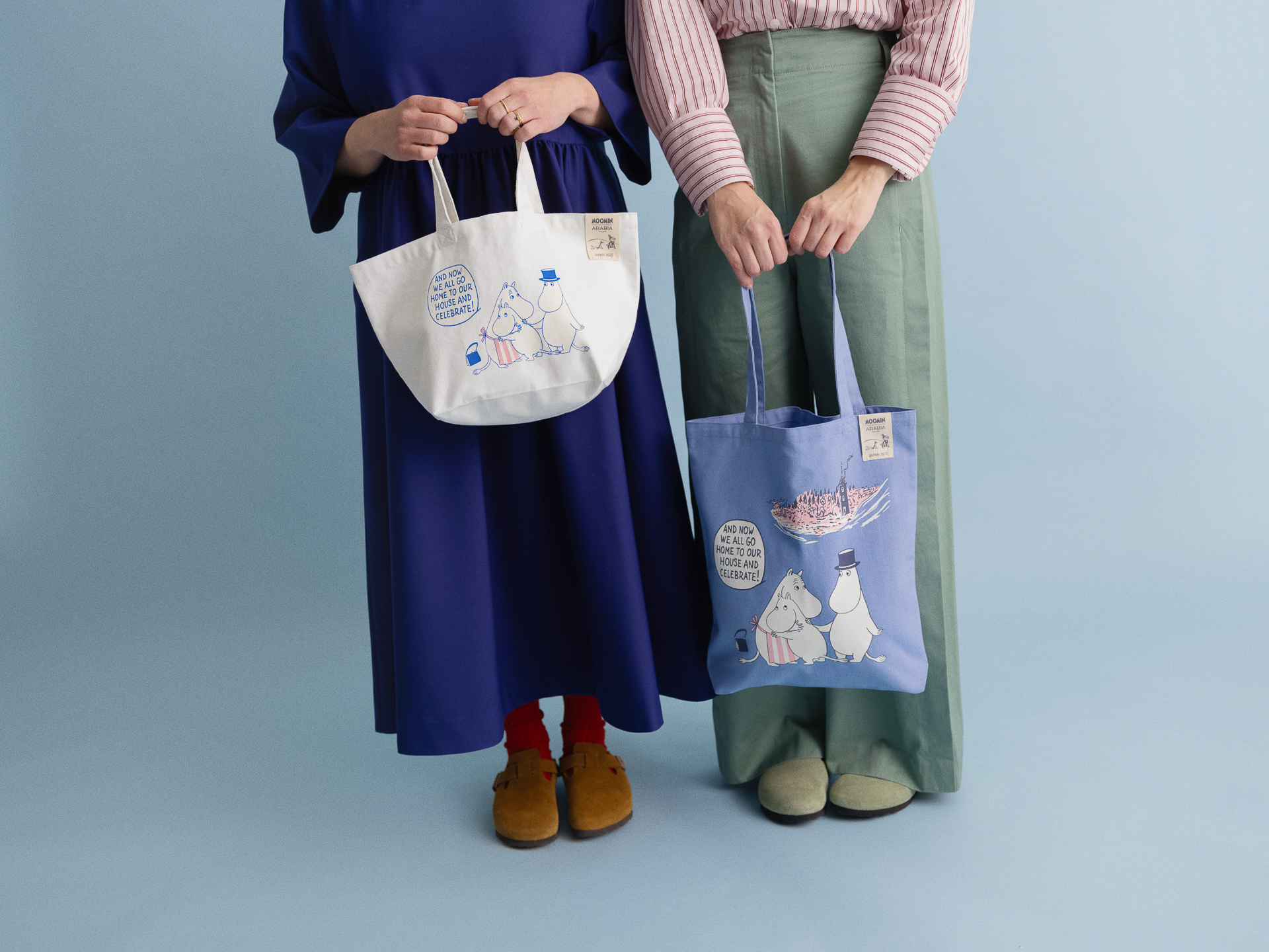 「ランチバッグ 36.5×21cm」（2420円）と「トートバッグ 38×34cm」（2970円）