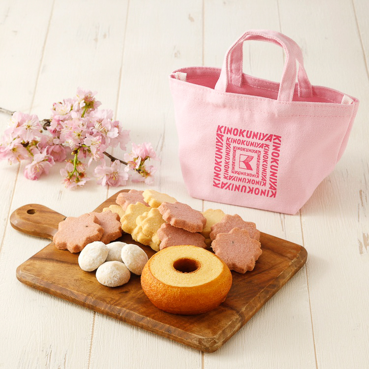 「紀ノ国屋 桜スイーツバッグ」（1598円）