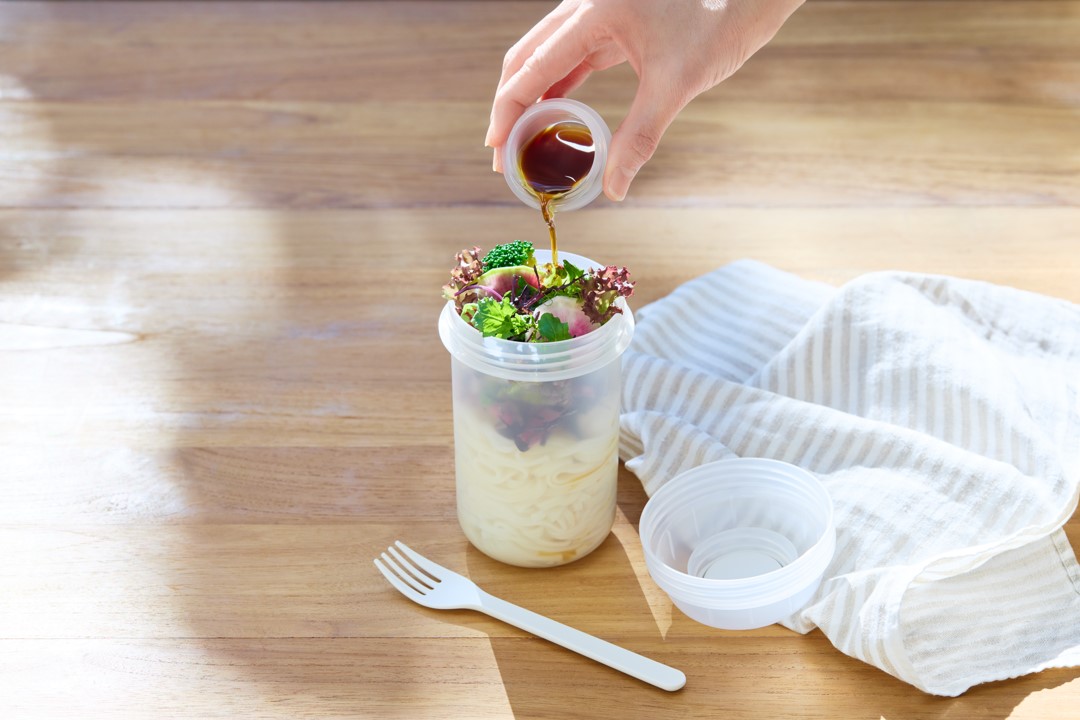 無印良品「トッピングカップ付き ランチカプセル」