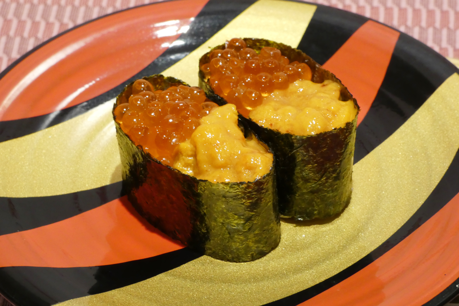 うにいくら軍艦