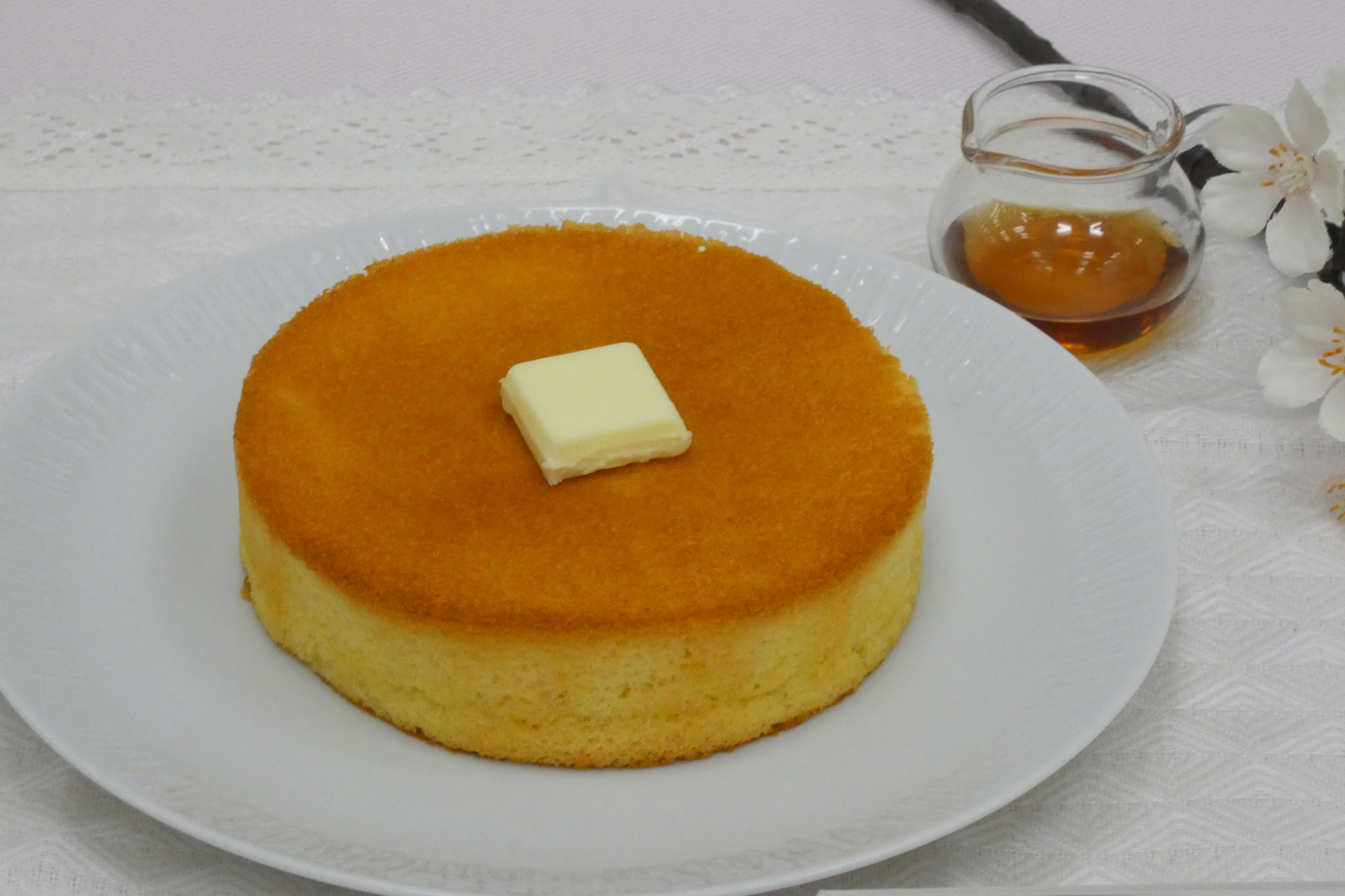 ふんわりスフレパンケーキ＜メープルシロップ＞