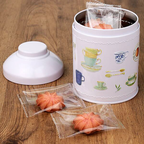 カルディ「ラズベリークッキー缶」