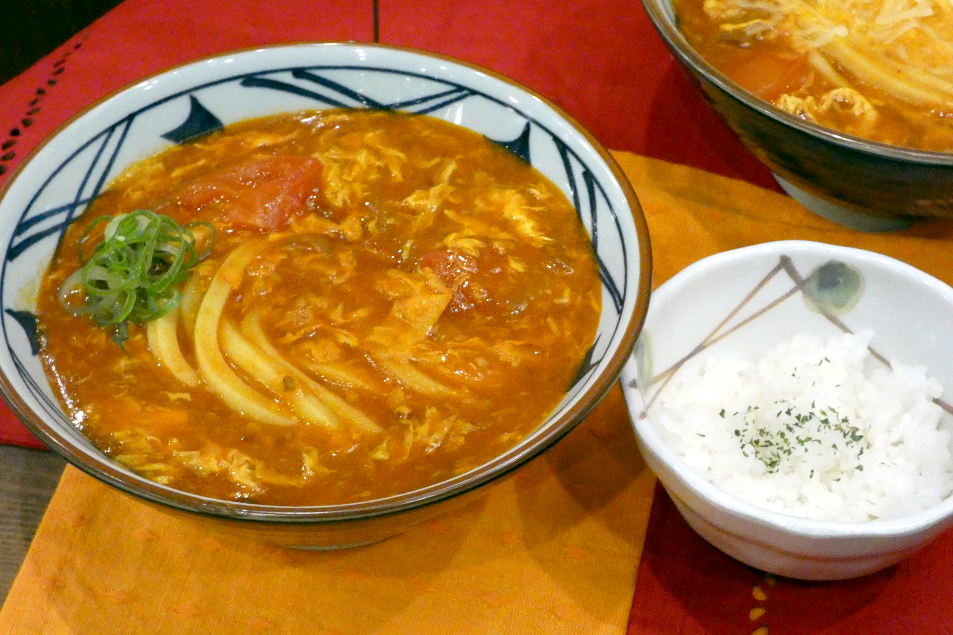 トマたまカレーうどん