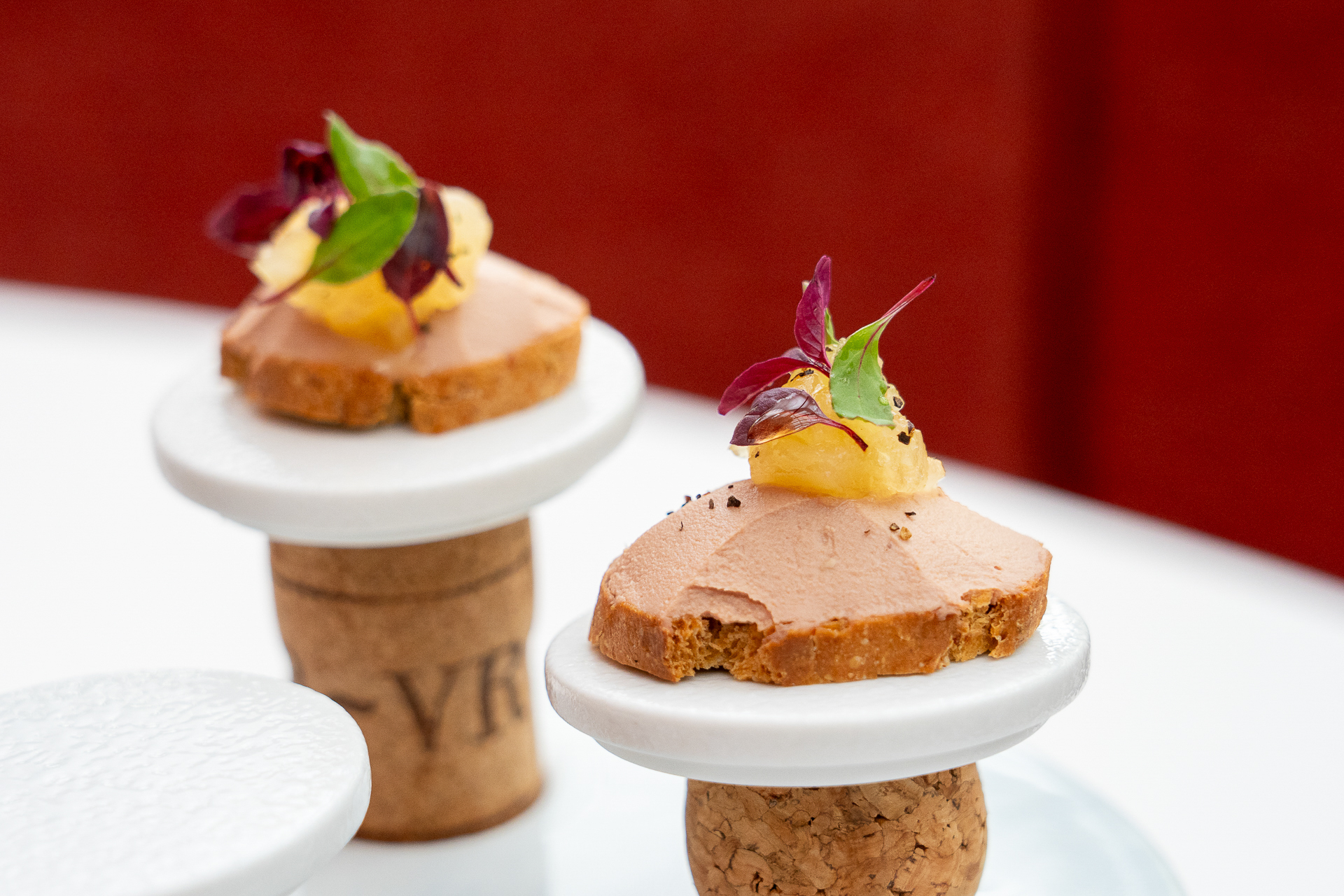 個人的にはこちらのセロリと鶏レバームースがお気に入りに