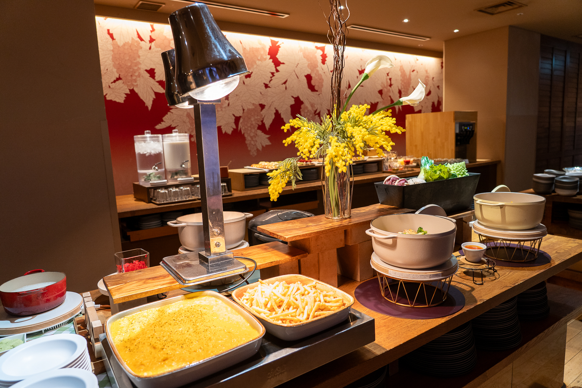 バラエティ豊かな朝食に目移り必至