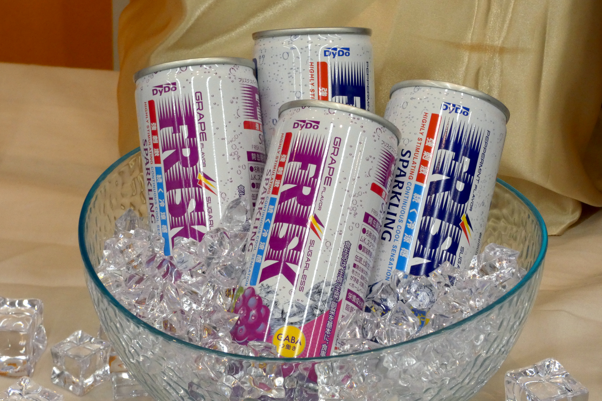 冷感リフレッシュ飲料の第2弾「FRISK SPARKLING GRAPE」が登場