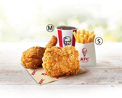 「食べくらべセット」（980円）